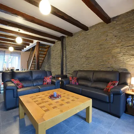 Farmhouse Cottage In The Ardennes With Hot Tub, Billiards & All Modern Comforts