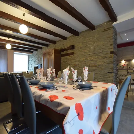 Hébergement de vacances Farmhouse Cottage In The Ardennes With Hot Tub, Billiards & All Modern Comforts