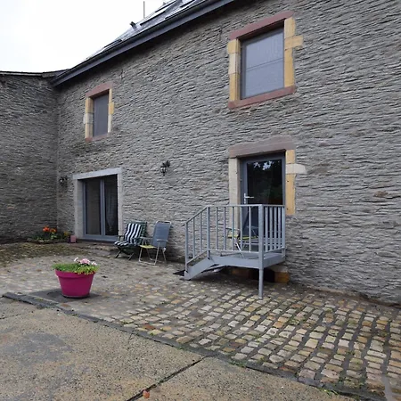 Vakantiehuis Pretty With Billart And 2 Bathrooms *